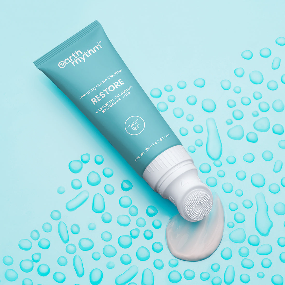 RESTORE - HYDRATING CREAM CLEANSER WITH HYALURONIC ACID